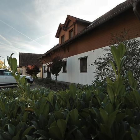 Pension Zum Paradies Harthausen  Экстерьер фото