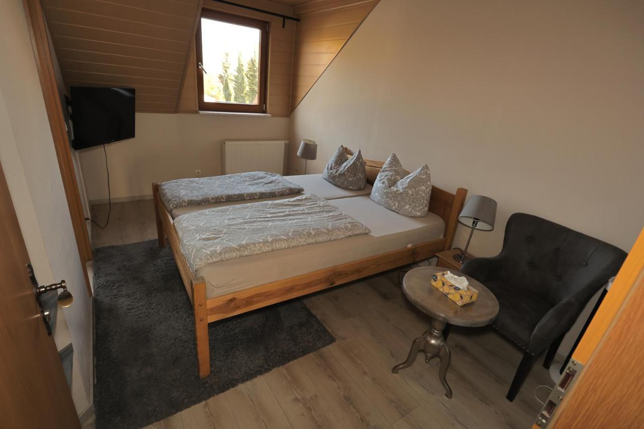 Pension Zum Paradies Harthausen  Экстерьер фото